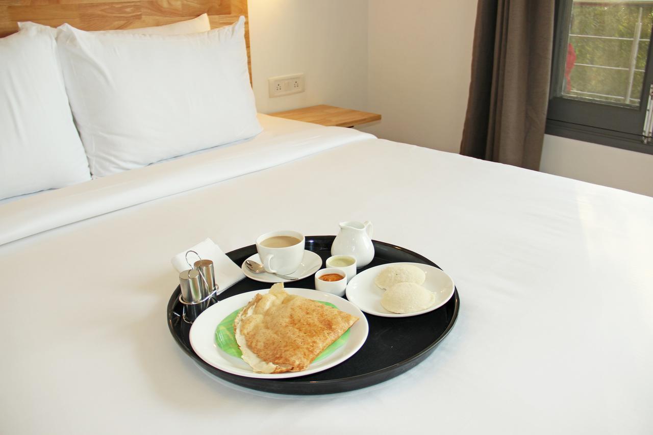 Oyo 4824 Hotel Star Kochi Ngoại thất bức ảnh